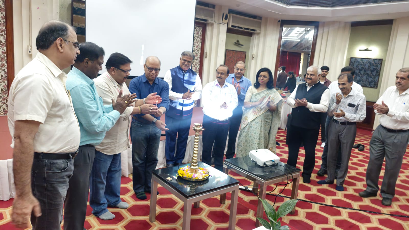 AIAHL Group Comes Together on Labour Code Reforms